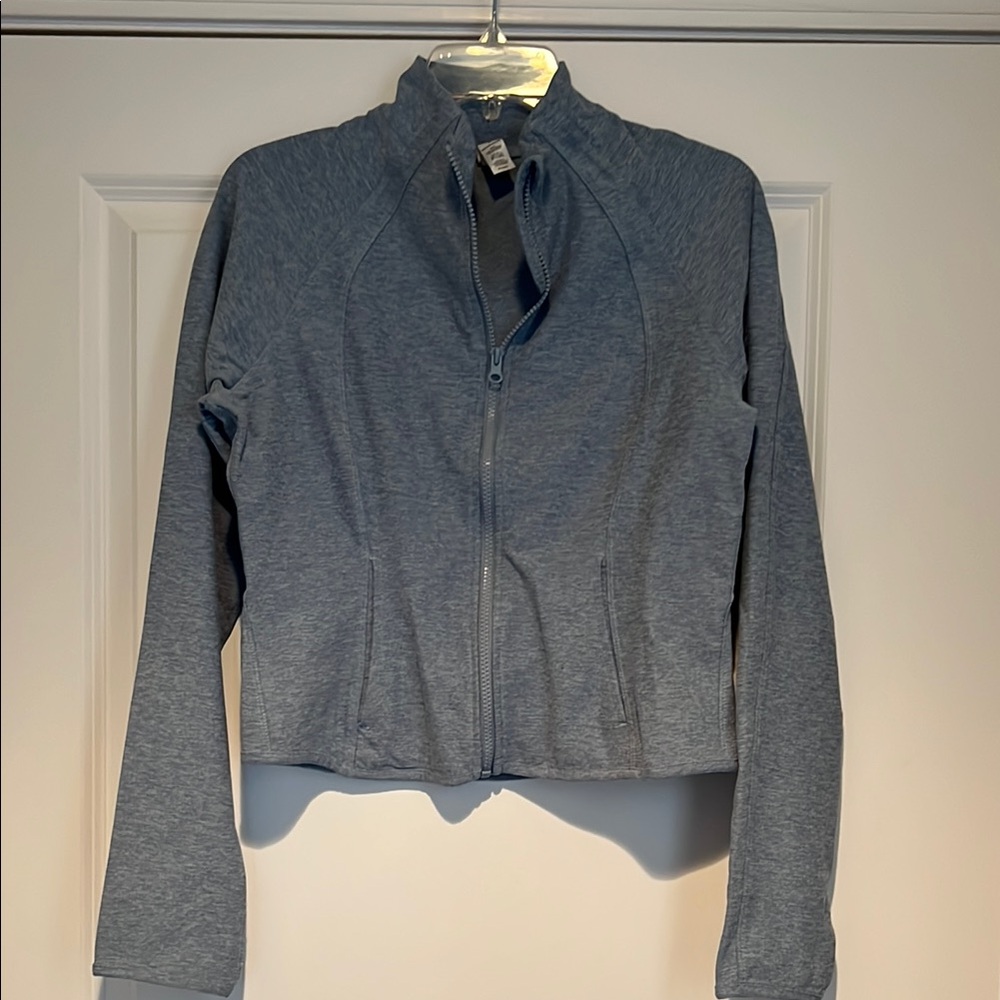 Yogalicious Blue-Gray Cropped Hoodie with Stand-Up Collar